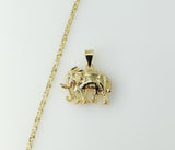 Gold plated 3mm star chain elephant design necklace with delicate details.
Gold plated star patterned chain necklace fea